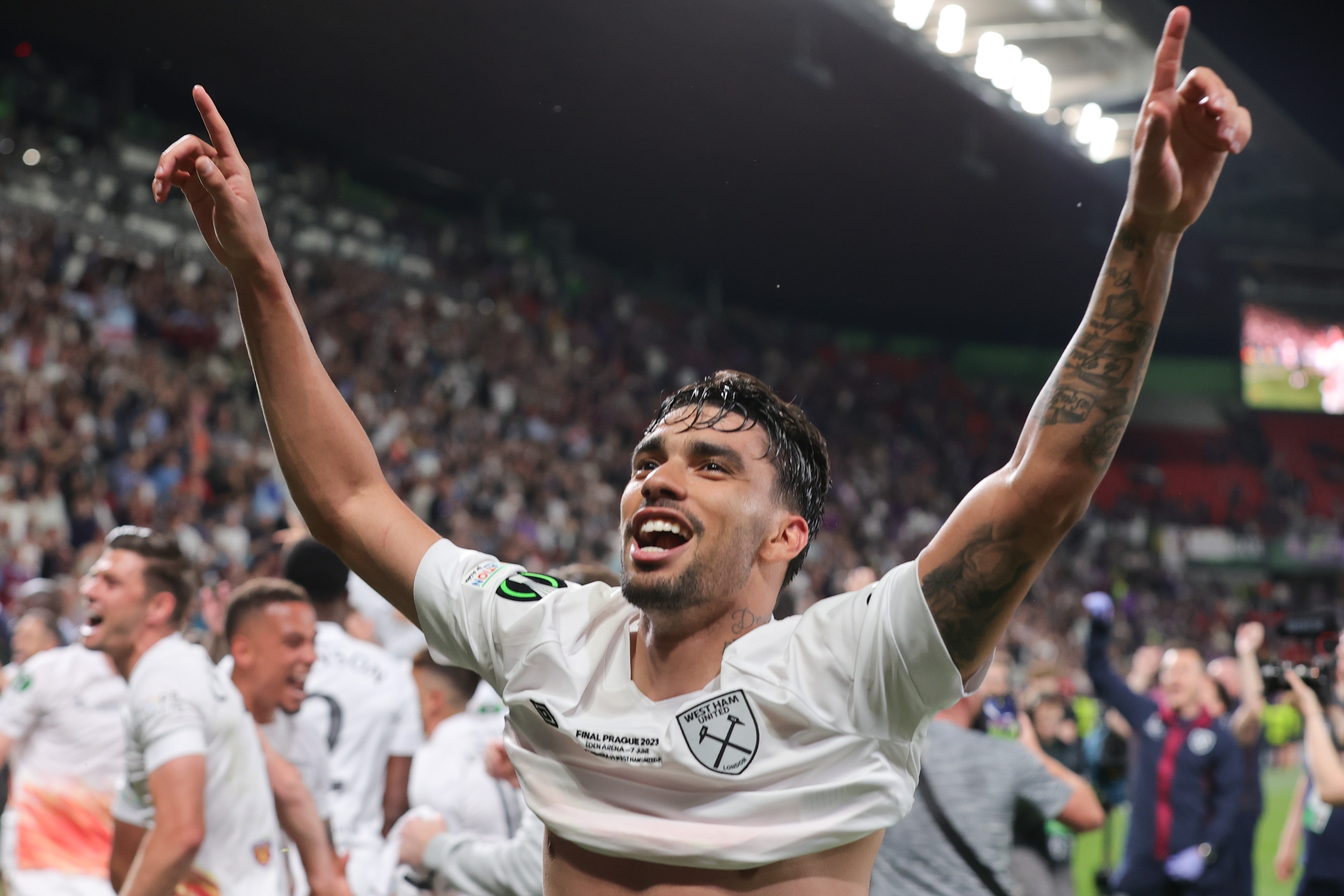 ESPN:西汉姆接受弗拉门戈对帕奎塔4000万欧报价,付款条件存分歧